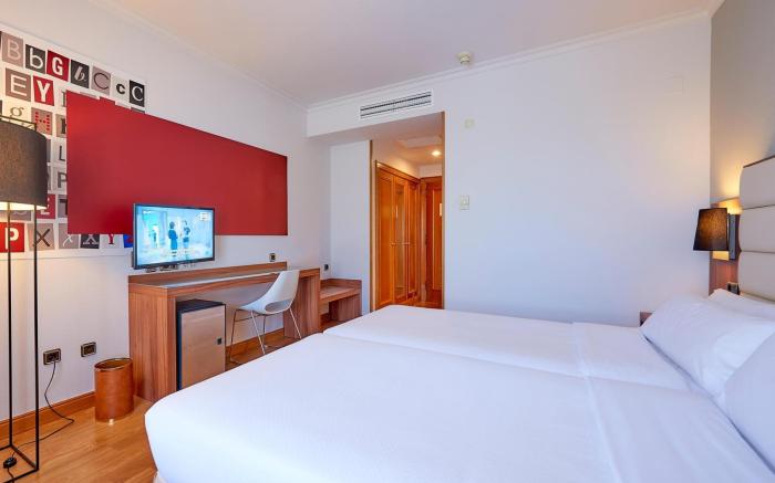 Hotel Vigo Los Galeones Affiliated by Melia