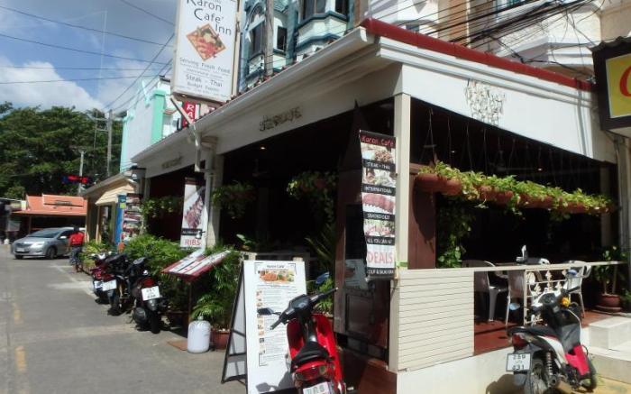 Karon Cafe' Inn