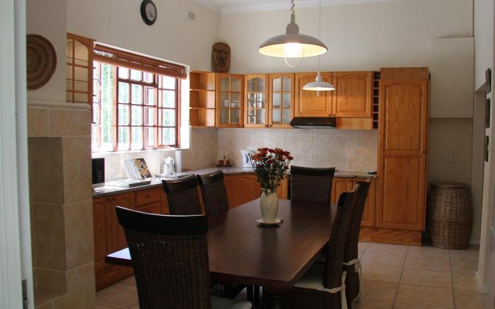 5 Camp Street Self Catering
