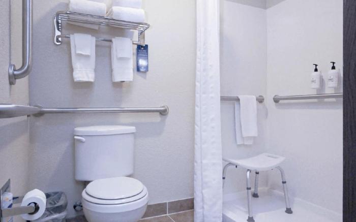Cobblestone Inn & Suites - Maryville