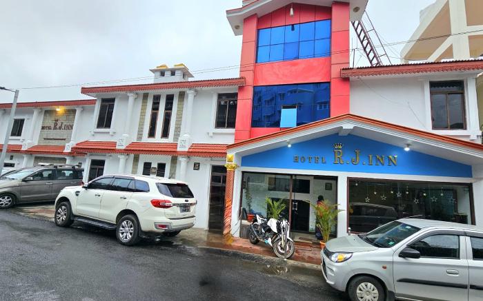 RJ INN