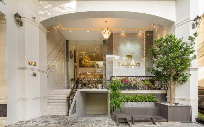 Bella Merry Hotel