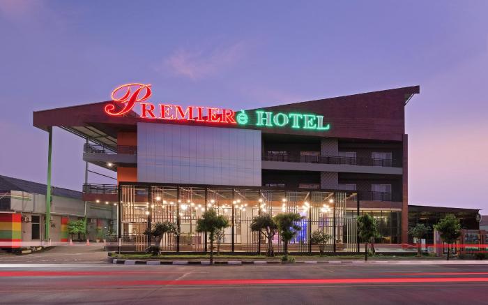 Premiere Hotel Tegal