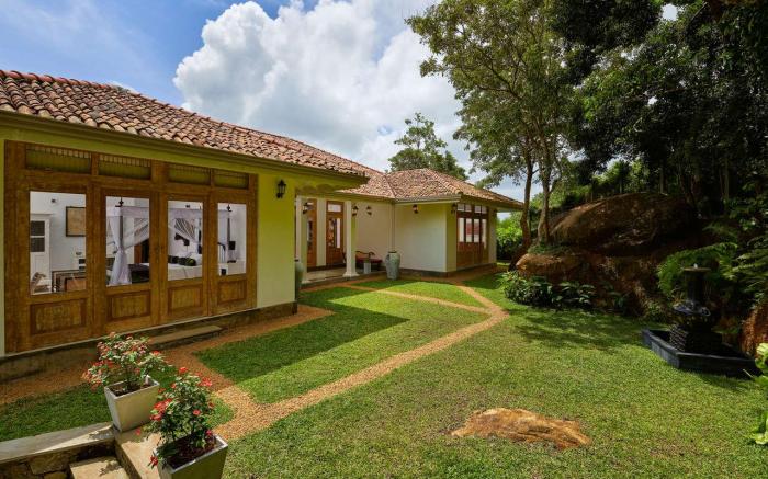 Villa the Divine