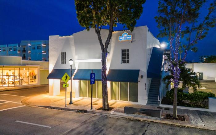 The Sunset Inn-South Miami