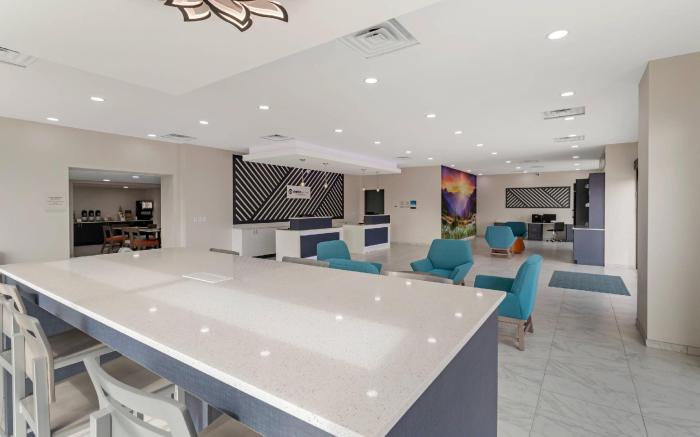 Clarion Pointe Kimball