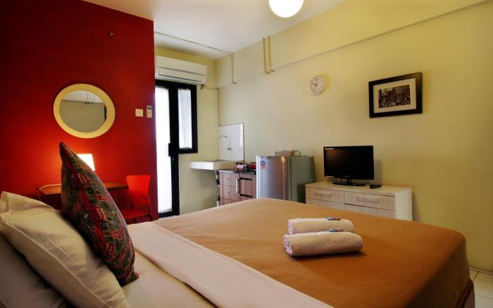 The London Living Apartment at Kebagusan City