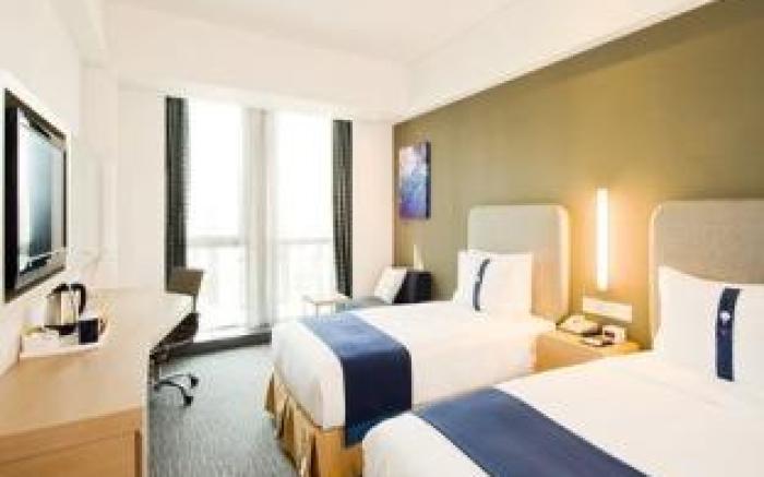 Holiday Inn Express Shanghai Jinsha By IHG