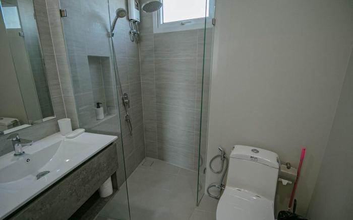 Family 2 bedroom with Lake view - M258