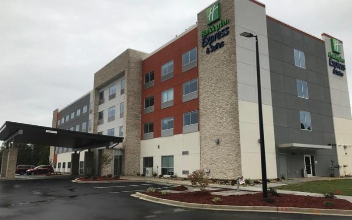 Holiday Inn Express & Suites Greenville SE - Simpsonville By IHG