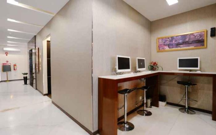 Favor Hotel Makassar City Center by LIFE