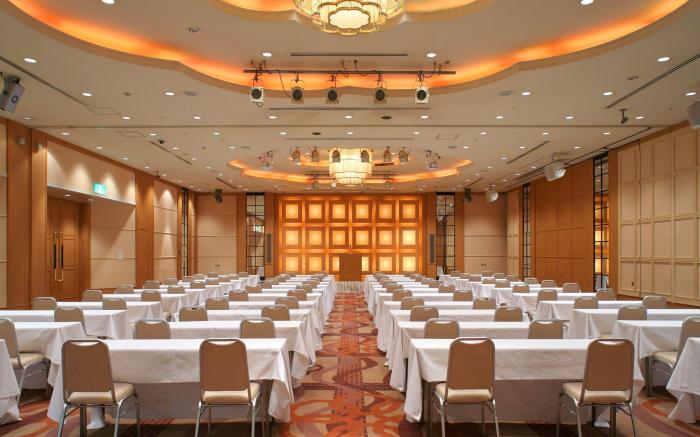 Alpico Plaza Hotel