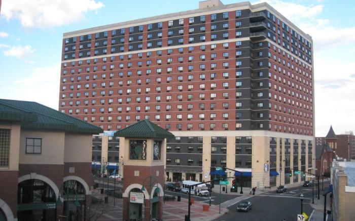 Watt Hotel Rahway, Tapestry Collection by Hilton