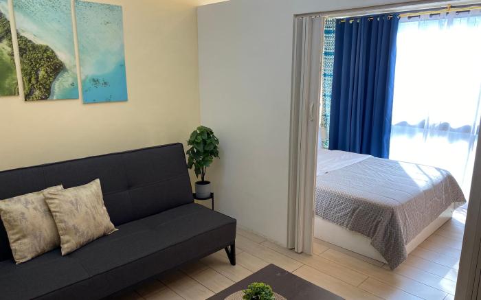 C6-10D 81 Newport Boulevard Condominium near T3