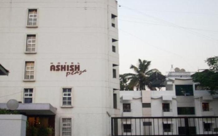 Hotel Ashish Plaza