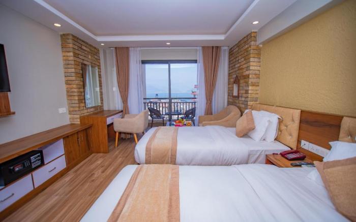 Hotel Pokhara Village & SPA