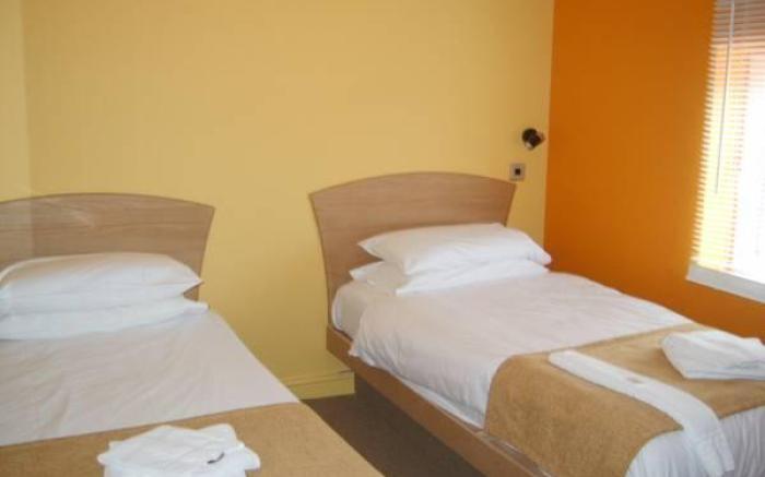 The George Hotel