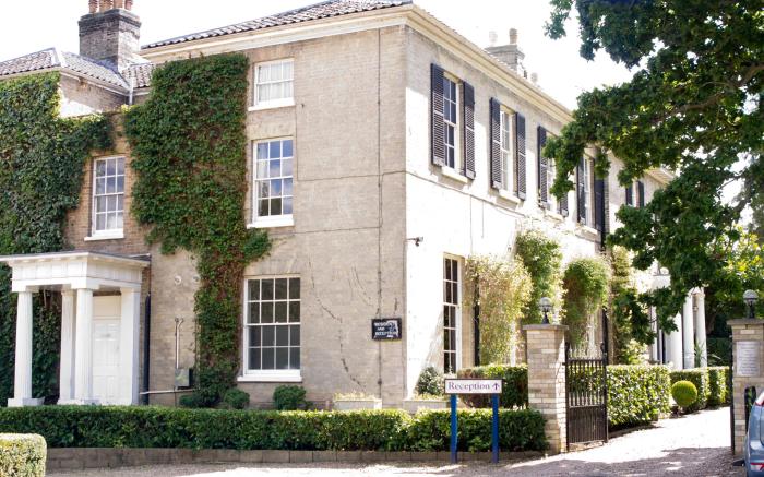 Caistor Hall by Brasteds