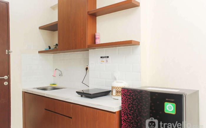 Elegant Studio at Riverview Jababeka By Travelio