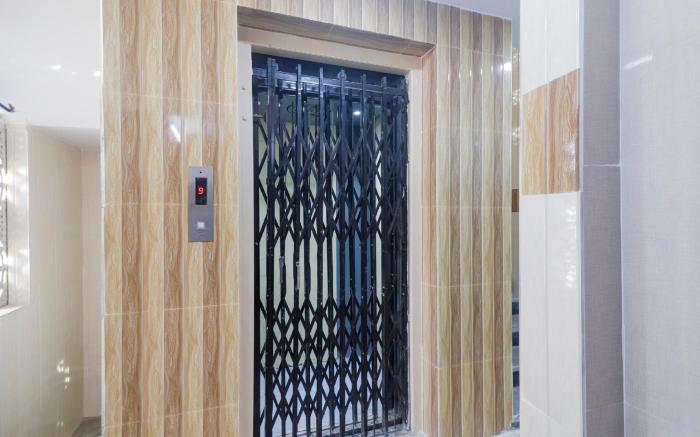 Hotel O Aroma Classic Near Nampally Railway station