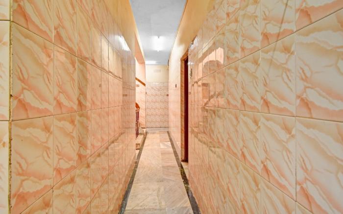 Hotel O Dream Palace Guest House Near Marina Beach