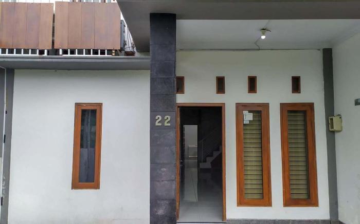 Omah Leren Mitra RedDoorz near Gembiraloka Zoo Yogyakarta