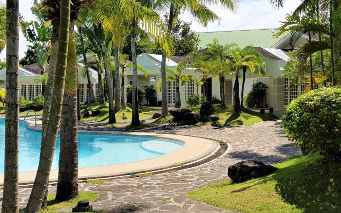 Chateau Bleu Resort