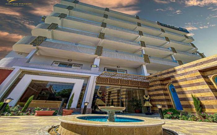 Mamlouk Pyramids Hotel