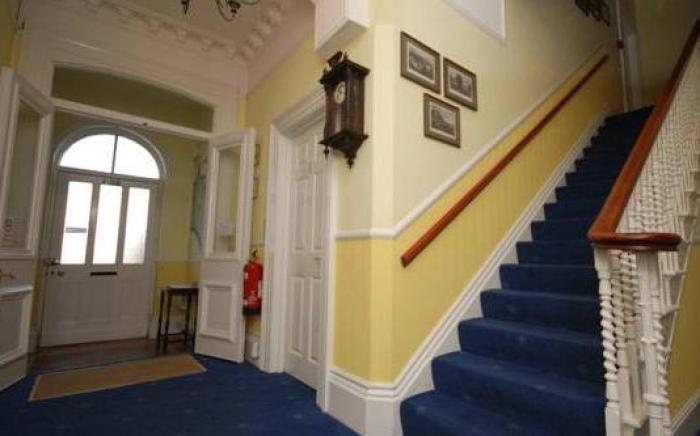 Westbury Lodge