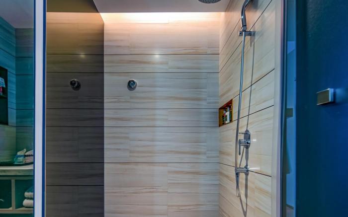Echarm Plus Hotel Lianyungang High-speed Railway Station Yanhe Ancient Alley