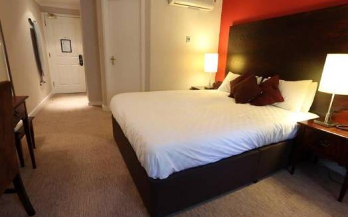 Dukes Head Hotel