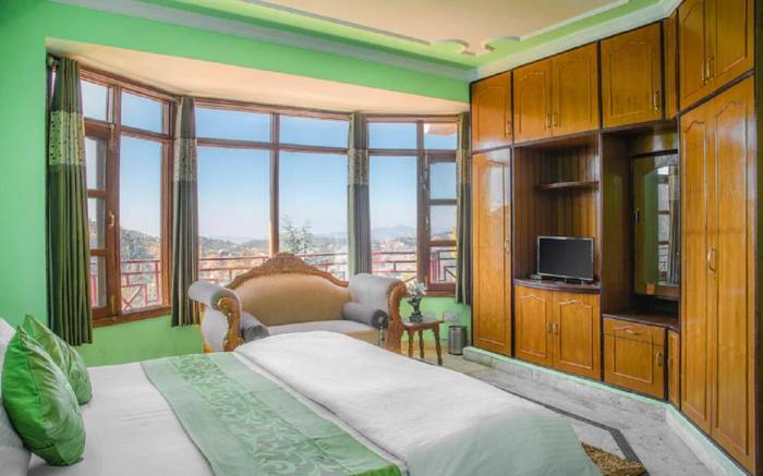 Goroomgo Shimla Nature Ville