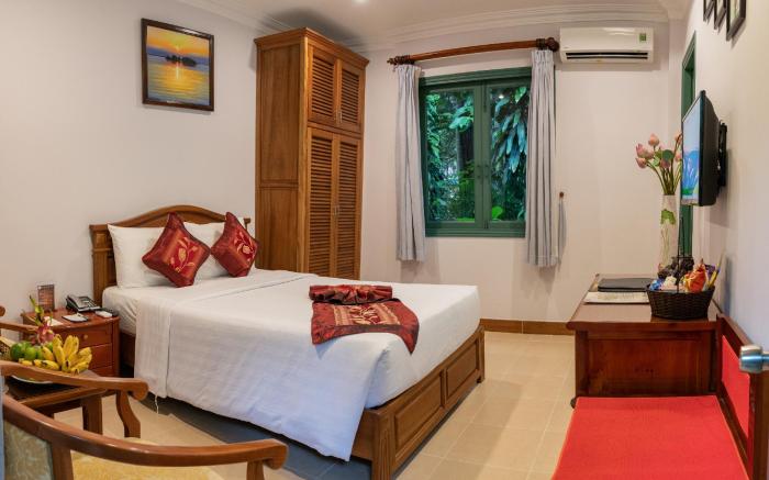 Phương Nam Resort