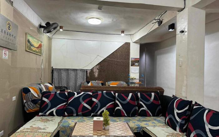 ALONABEACH TOURIST INN