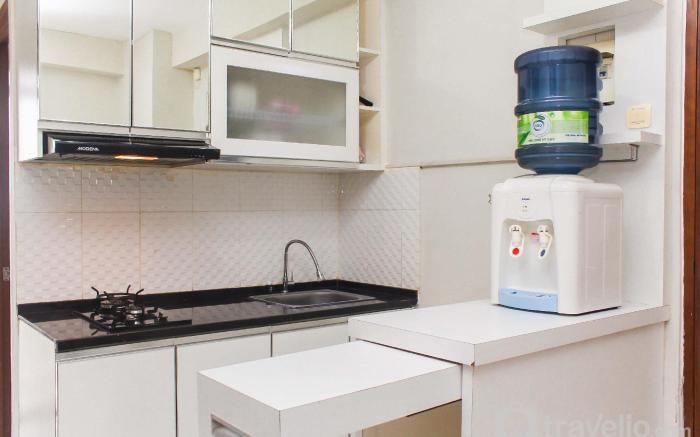 Comfortable Cozy Living 2BR at Lagoon By Travelio