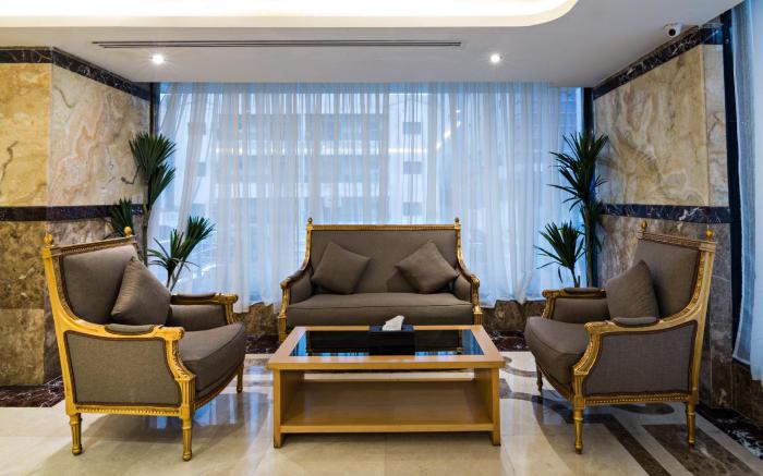 Ozone hotel