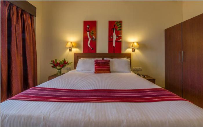 The Queeny Hotel