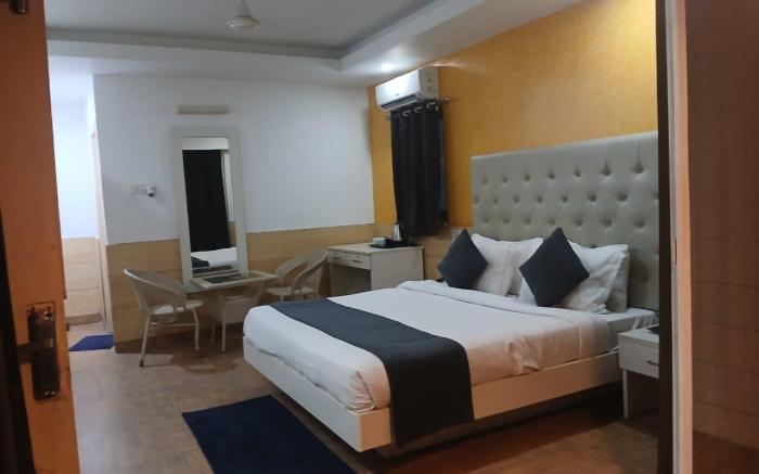 Lemonwood Riverside Premium Resort