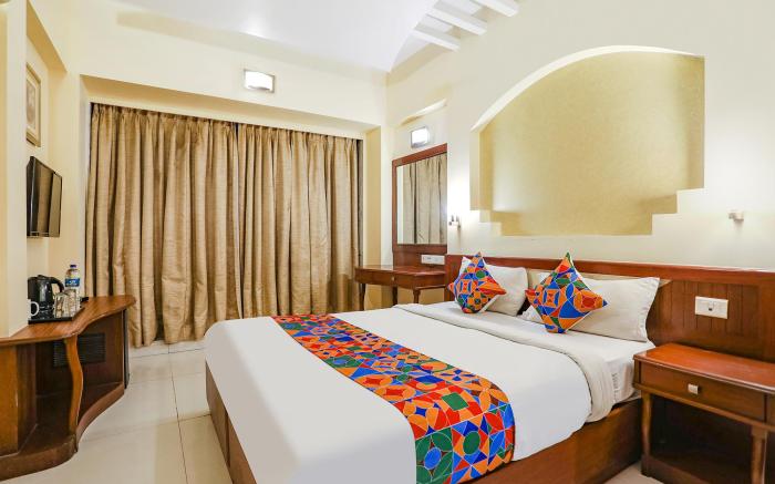 FabHotel Shubhangan - Nr. Bandra