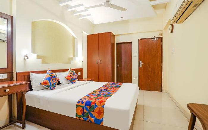 FabHotel Shubhangan - Nr. Bandra