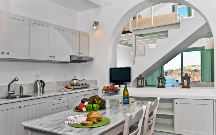 AURA MARINA APARTMENTS SANTORINI