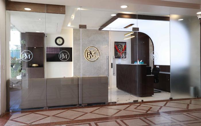 HOTEL BLUEMOON
