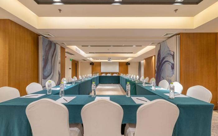 Madison Hotel Jinan CBD Gaoxin Wanda Plaza