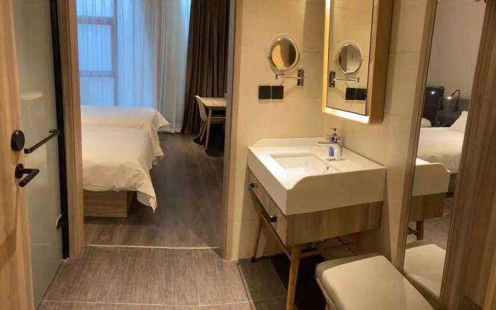 Hanting Hotel Beijing South Railway Station North Square
