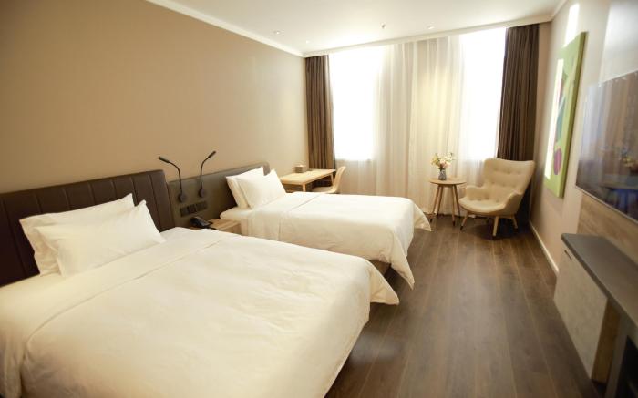 Hanting Hotel Tangshan Yutian Yahong Bridge