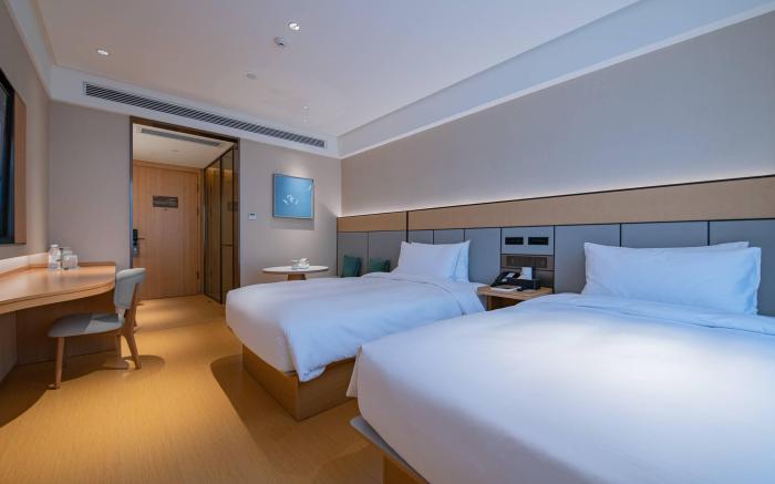 Ji Hotel Chengdu Qingbaijiang Hudiezhou