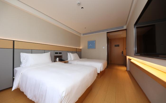 Ji Hotel Shanghai Tangzhen Metro Station