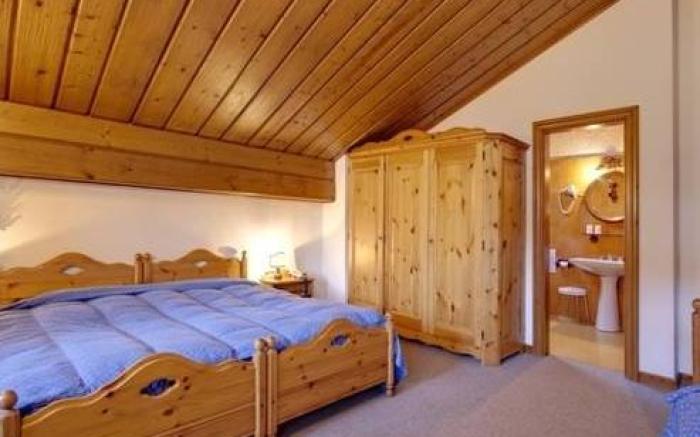 Hotel Al Larin