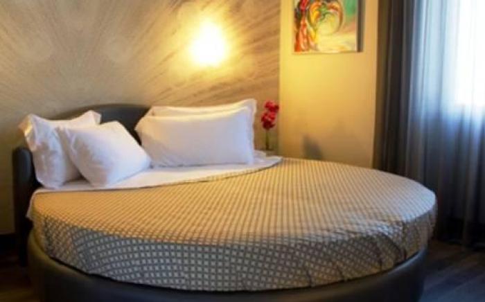Plana Hotel