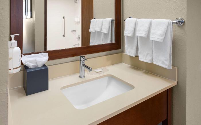 Wingate by Wyndham Pittsburgh/New Stanton